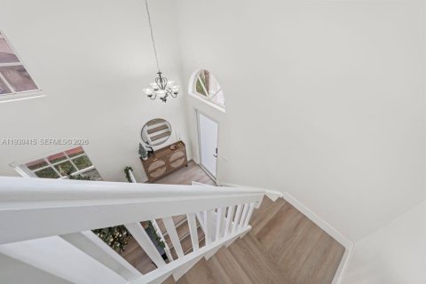 Купить виллу или дом в Пемброк-Пайнс, Флорида 3 спальни, 170.57м2, № 1997498 - фото 12