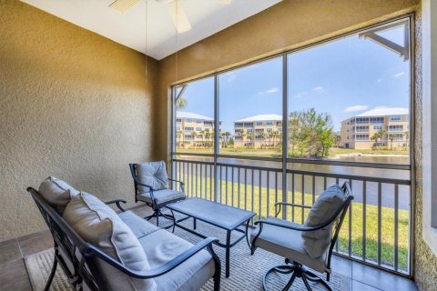 Adosado en venta en Englewood, Florida, 3 dormitorios, 191.94 m2 № 1642343 - foto 8