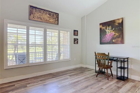 House in Deltona, Florida 4 bedrooms, 246.75 sq.m. № 2220835 - photo 6