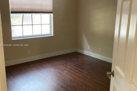 Touwnhouse à louer à Coral Springs, Floride: 4 chambres, 216.74 m2 № 2432550 - photo 17