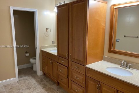 Touwnhouse à louer à Coral Springs, Floride: 4 chambres, 216.74 m2 № 2432550 - photo 26