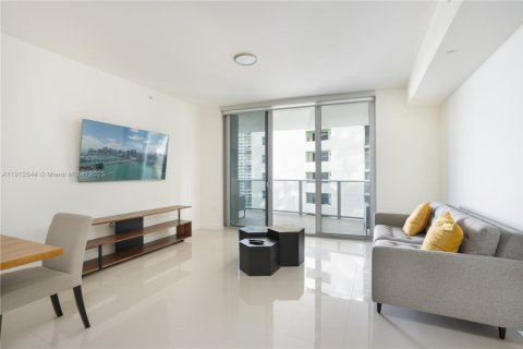 Condominio en venta en Miami, Florida, 3 dormitorios, 147.9 m2 № 2013558 - foto 7