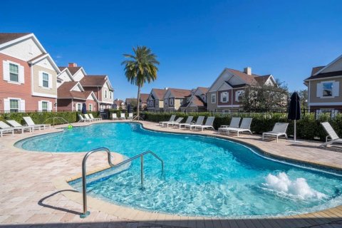 Adosado en venta en Kissimmee, Florida, 5 dormitorios, 201.51 m2 № 2149147 - foto 24