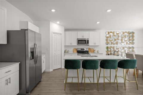 House in HEATH PRESERVE in Ocala, Florida 4 bedrooms, 169.18 sq.m. № 2229206 - photo 5