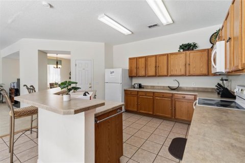 Villa ou maison à vendre à Davenport, Floride: 4 chambres, 248.23 m2 № 2120736 - photo 12