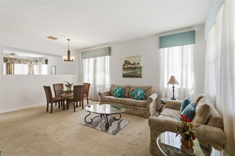 Villa ou maison à vendre à Davenport, Floride: 4 chambres, 248.23 m2 № 2120736 - photo 4