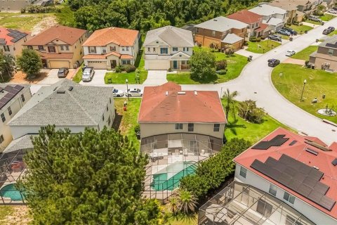 Villa ou maison à vendre à Davenport, Floride: 4 chambres, 248.23 m2 № 2120736 - photo 2