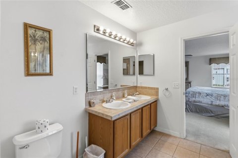 Villa ou maison à vendre à Davenport, Floride: 4 chambres, 248.23 m2 № 2120736 - photo 18