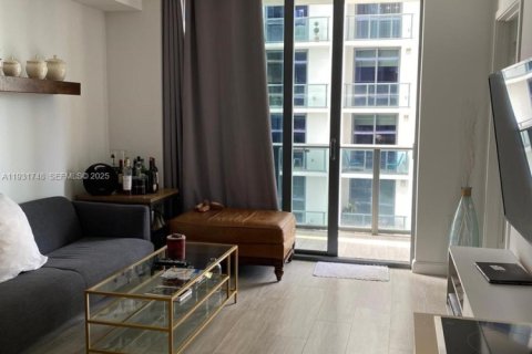 Apartamento en alquiler en Miami, Florida, 1 dormitorio, 63.55 m2 № 1992341 - foto 5