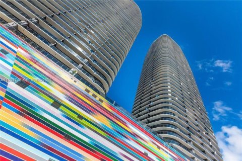 Apartamento en alquiler en Miami, Florida, 1 dormitorio, 63.55 m2 № 1992341 - foto 13