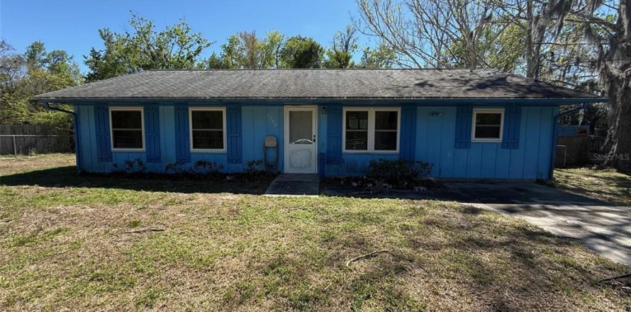 Villa ou maison à Homosassa, Floride 4 chambres, 107.02 m2 № 2209700