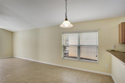 Casa en venta en Davenport, Florida, 4 dormitorios, 202.53 m2 № 2102688 - foto 17