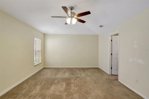 Casa en venta en Davenport, Florida, 4 dormitorios, 202.53 m2 № 2102688 - foto 13