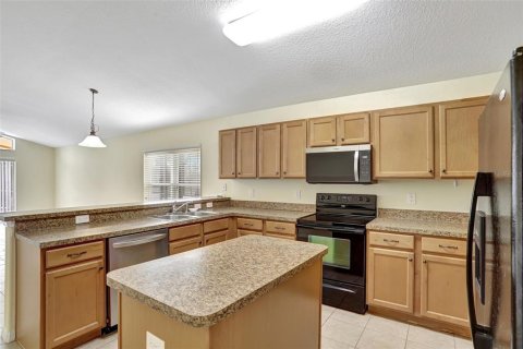 Casa en venta en Davenport, Florida, 4 dormitorios, 202.53 m2 № 2102688 - foto 8
