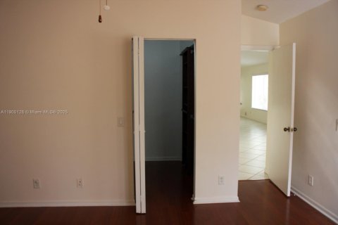 Casa en alquiler en Weston, Florida, 3 dormitorios, 132.29 m2 № 1952052 - foto 25