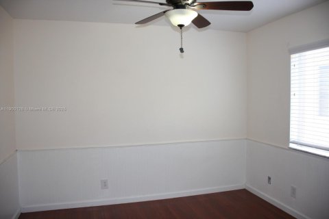 Casa en alquiler en Weston, Florida, 3 dormitorios, 132.29 m2 № 1952052 - foto 20