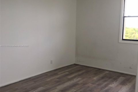 Condo in Coral Springs, Florida, 1 bedroom  № 1860350 - photo 10