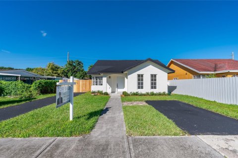 Villa ou maison à vendre à Homestead, Floride: 3 chambres, 126.9 m2 № 1947722 - photo 27