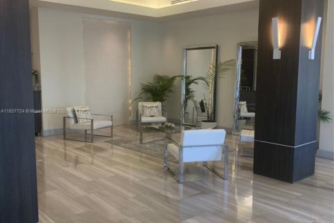 Condominio en venta en Miami Beach, Florida, 2 dormitorios, 87.33 m2 № 1881892 - foto 26