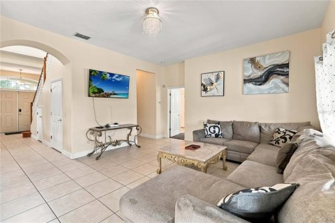 Villa ou maison à vendre à Davenport, Floride: 5 chambres, 281.68 m2 № 2308108 - photo 7