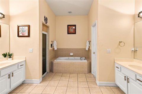 Villa ou maison à vendre à Davenport, Floride: 5 chambres, 281.68 m2 № 2308108 - photo 18