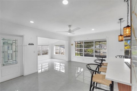 Villa ou maison à vendre à Hollywood, Floride: 3 chambres, 101.08 m2 № 2003380 - photo 15