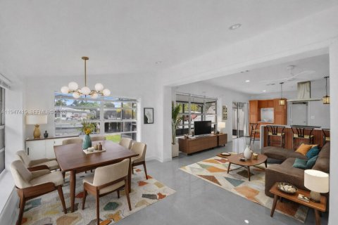 Villa ou maison à vendre à Hollywood, Floride: 3 chambres, 101.08 m2 № 2003380 - photo 30