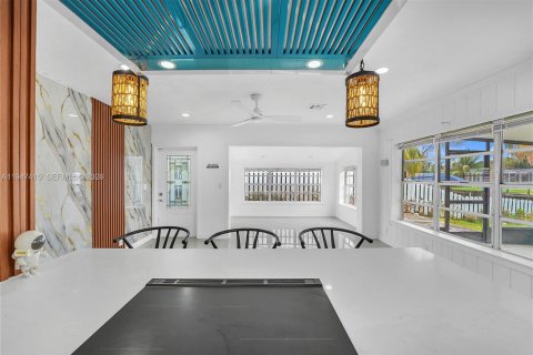 Villa ou maison à vendre à Hollywood, Floride: 3 chambres, 101.08 m2 № 2003380 - photo 23