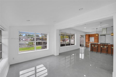 Villa ou maison à vendre à Hollywood, Floride: 3 chambres, 101.08 m2 № 2003380 - photo 26