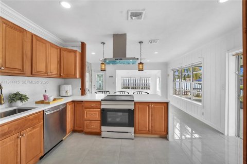 Villa ou maison à vendre à Hollywood, Floride: 3 chambres, 101.08 m2 № 2003380 - photo 20