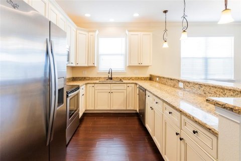 Apartment in SOUTHERN PINES in Orlando, Florida 3 bedrooms, 161.84 sq.m. № 1911889 - photo 6