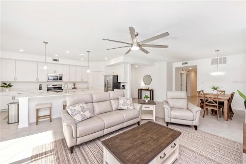 Condominio en alquiler en Venice, Florida, 3 dormitorios, 166.2 m2 № 2130628 - foto 17