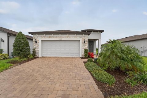 Casa en venta en Land O' Lakes, Florida, 3 dormitorios, 152.36 m2 № 1816302 - foto 1