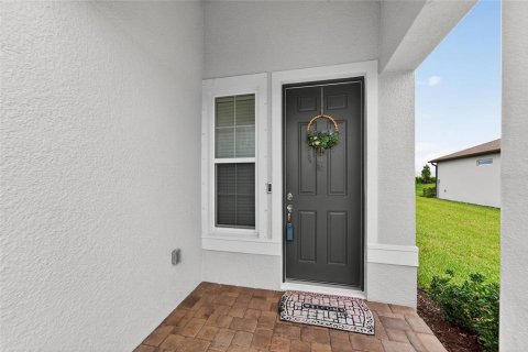 Casa en venta en Land O' Lakes, Florida, 3 dormitorios, 152.36 m2 № 1816302 - foto 9
