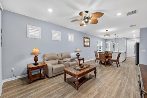 Casa en venta en Land O' Lakes, Florida, 3 dormitorios, 152.36 m2 № 1816302 - foto 21