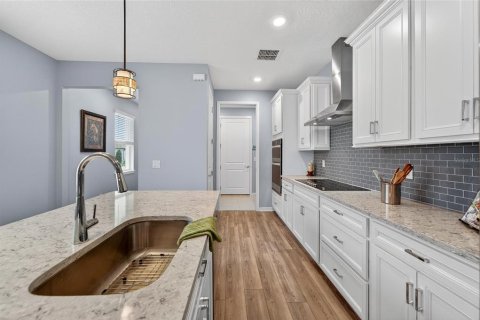 Casa en venta en Land O' Lakes, Florida, 3 dormitorios, 152.36 m2 № 1816302 - foto 14