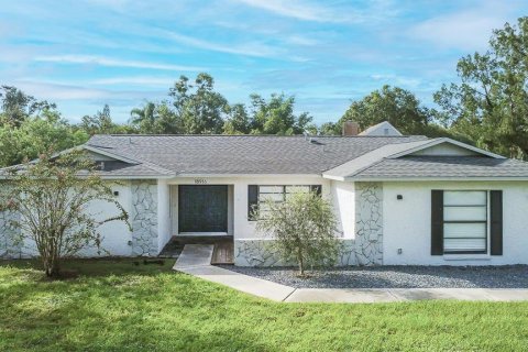 Casa en Lutz, Florida 4 dormitorios, 181.16 m2 № 2370681