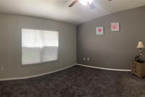 Condo in Lutz, Florida, 3 bedrooms № 2145006 - photo 13