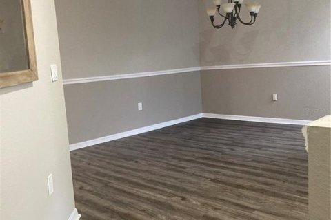 Condo in Lutz, Florida, 3 bedrooms № 2145006 - photo 6