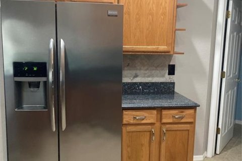 Condo in Lutz, Florida, 3 bedrooms № 2145006 - photo 8