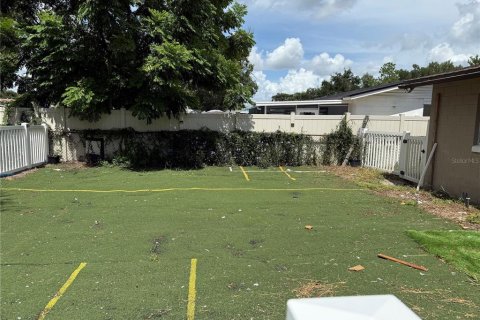 Villa ou maison à louer à Winter Haven, Floride: 3 chambres, 100.06 m2 № 2388332 - photo 14