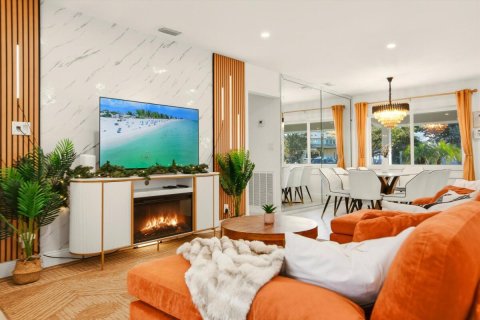 Casa en venta en Lauderdale-by-the-Sea, Florida, 4 dormitorios, 191.84 m2 № 2085087 - foto 11