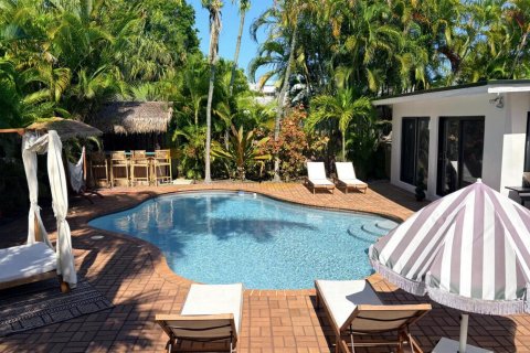 Casa en venta en Lauderdale-by-the-Sea, Florida, 4 dormitorios, 191.84 m2 № 2085087 - foto 10