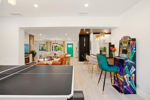 Casa en venta en Lauderdale-by-the-Sea, Florida, 4 dormitorios, 191.84 m2 № 2085087 - foto 27
