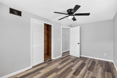 Villa ou maison à louer à Holiday, Floride: 4 chambres, 133.78 m2 № 2388160 - photo 20