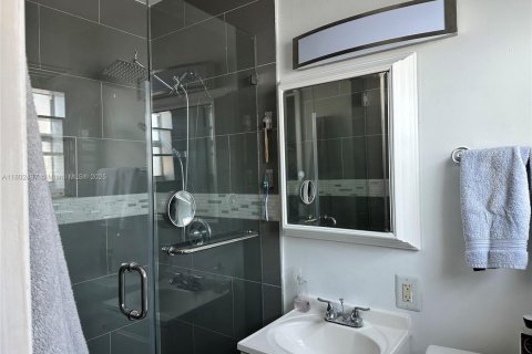 Villa ou maison à louer à Miramar, Floride: 3 chambres, 102.19 m2 № 1862154 - photo 7