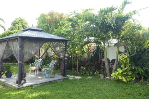 Villa ou maison à louer à Miramar, Floride: 3 chambres, 102.19 m2 № 1862154 - photo 17