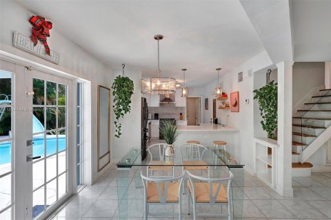House in Fort Lauderdale, Florida 3 bedrooms, 148.83 sq.m. № 1766806 - photo 17
