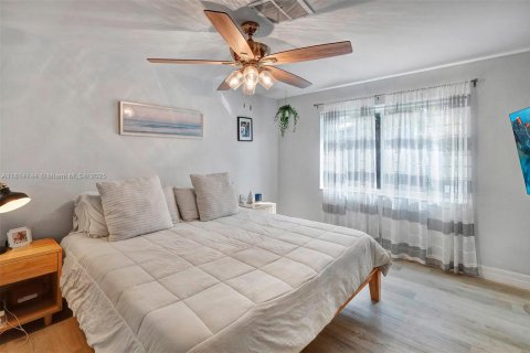House in Fort Lauderdale, Florida 3 bedrooms, 148.83 sq.m. № 1766806 - photo 28