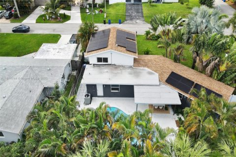 House in Fort Lauderdale, Florida 3 bedrooms, 148.83 sq.m. № 1766806 - photo 7